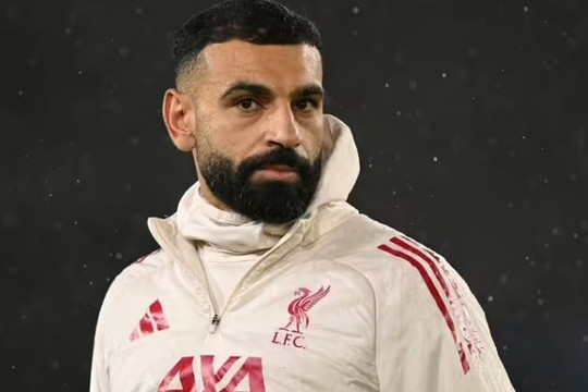 Salah ra tối hậu thư, Liverpool chọn HLV Slot hay huyền thoại?