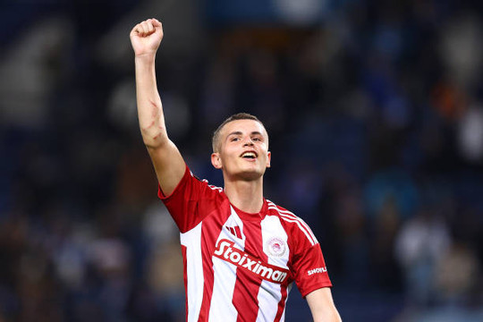 Man Utd nhắm 'viên ngọc' Hy Lạp Christos Mouzakitis