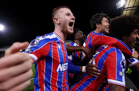 Crystal Palace bay cao: Phép màu Glasner và nỗi lo tiềm ẩn
