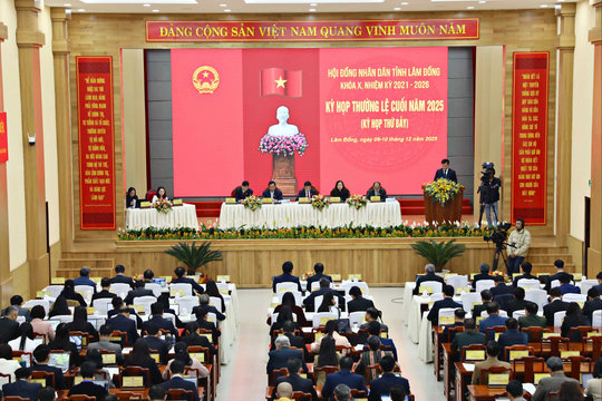 HĐND tỉnh Lâm Đồng khai mạc Kỳ họp thường lệ cuối năm 2025
