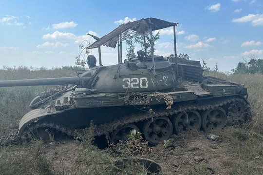 T-55 được hoán cải thành thiết giáp chở quân hạng nặng