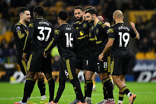 Bruno Fernandes tỏa sáng, Man United đại thắng Wolves 4-1