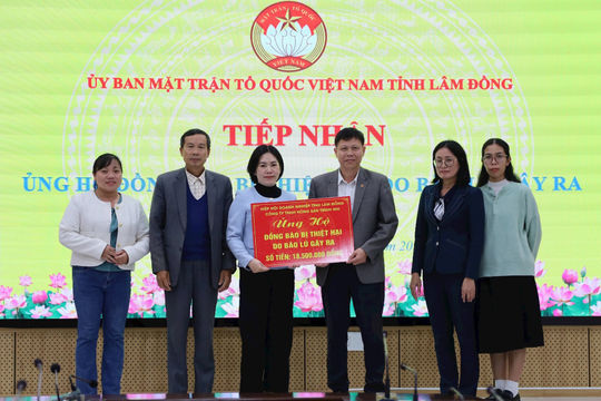 Doanh nghiệp Lâm Đồng hỗ trợ hơn 8,4 tỷ đồng giúp đồng bào vùng lũ