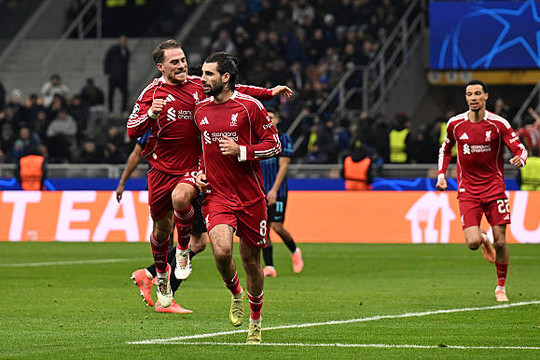 Liverpool thắng kịch tính Inter 1-0 nhờ penalty phút 88