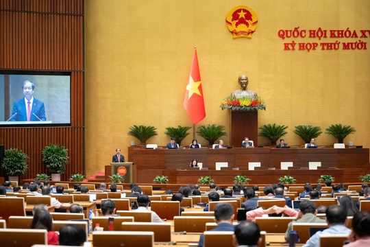 Thống nhất sử dụng 1 bộ sách giáo khoa; liên thông văn bằng, chứng chỉ; học sinh có thể được học vượt lớp...