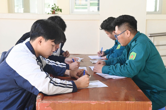 Thủ tục đăng ký nghĩa vụ quân sự tạm vắng