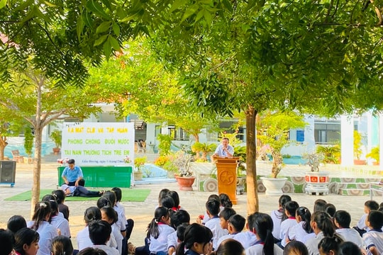 Giáo dục kỹ năng phòng, chống đuối nước cho học sinh