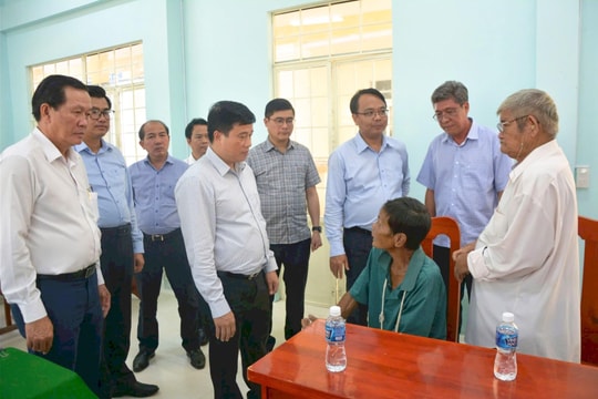 Vùng “rốn ngập” gượng dậy trước tết