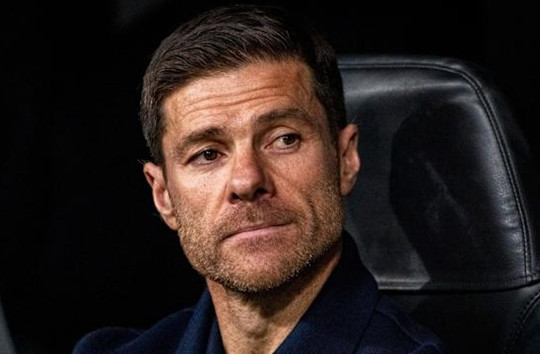 Real Madrid ra tối hậu thư cho HLV Xabi Alonso