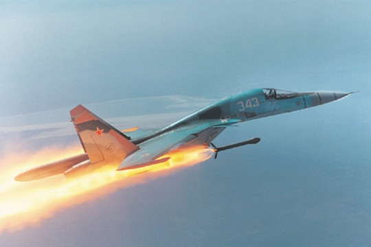 Nga bàn giao lô Su-34 mới, nói tăng khả năng tấn công tầm xa