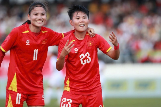ĐT nữ Việt Nam hạ Myanmar 2-0, thẳng tiến bán kết SEA Games 33