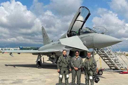 Bangladesh chọn Eurofighter Typhoon thay MiG-29, J-7