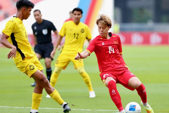 Viktor Lê và dấu ấn lịch sử cho cầu thủ Việt kiều ở SEA Games