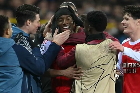 Champions League: Liverpool hồi sinh, Real Madrid khủng hoảng
