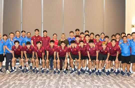 Chủ tịch VFF đặt mục tiêu cho U22 Việt Nam tại bán kết SEA Games