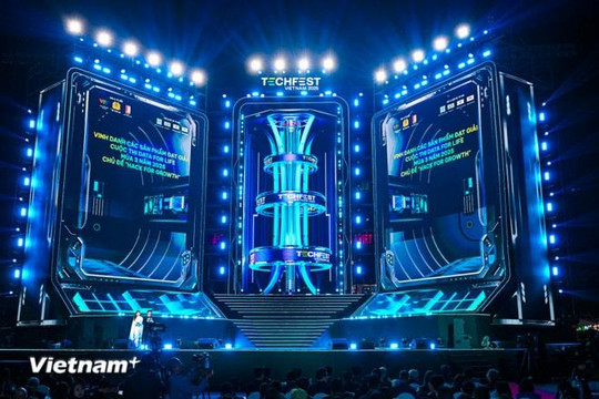 Toàn cảnh Lễ khai mạc Techfest Việt Nam 2025