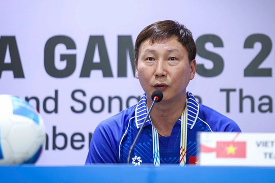 HLV Kim Sang-sik: U22 Việt Nam tự tin vào chung kết SEA Games 33
