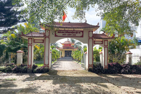 Giữ ngọn lửa lịch sử sáng mãi trong lòng các thế hệ
