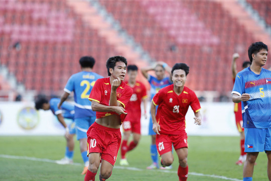 Lê Văn Thuận tỏa sáng phút 89, U22 Việt Nam vào chung kết