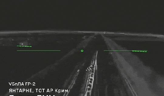 Ukraine dùng UAV FP-2 đánh tuyến nhiên liệu Nga ở Crimea