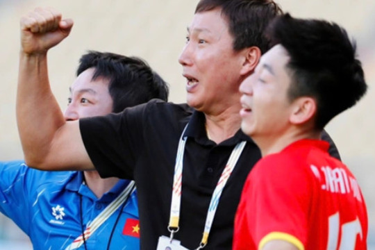 U22 Việt Nam hạ gục Philippines 2-0, vào chung kết SEA Games 33