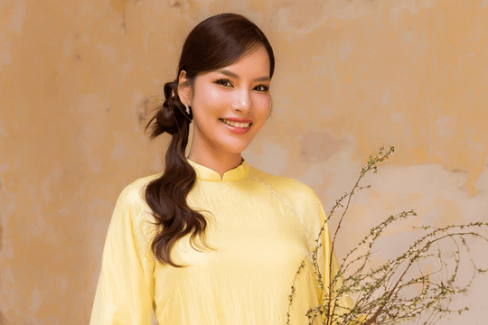 Lê Hoàng Phương tái xuất ấn tượng với vai trò vedette