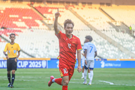 Trực tiếp U22 Việt Nam vs U22 Philippines: Xuân Bắc đá chính thay Thái Sơn