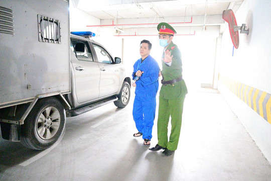 Xét xử vụ hối lộ tại tòa: Bị cáo Phạm Việt Cường khai gì