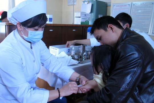 Hướng tới mục tiêu tiêm chủng cho mọi người