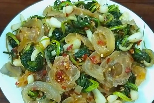 Cách làm gân kiệu Huế giòn ngon chuẩn vị cho ngày Tết