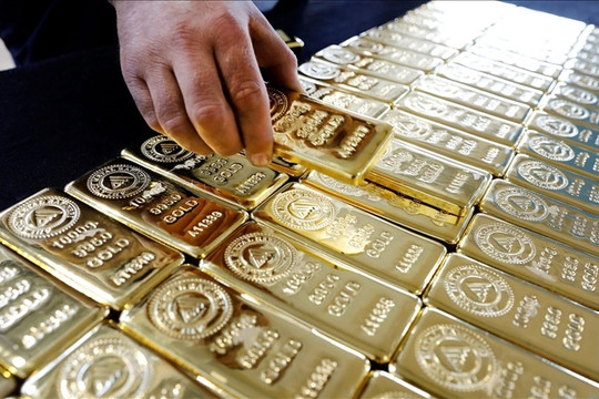 Giá vàng hôm nay 17/12: Vàng SJC và nhẫn giảm sâu 1,7 triệu đồng