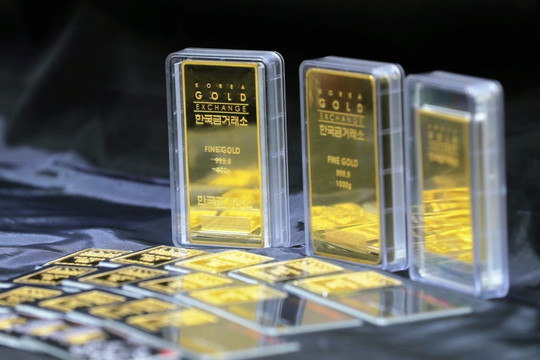 Cập nhật giá vàng trưa hôm nay 18/12/2025: Giá vàng SJC, giá vàng 24k 9999, giá vàng nhẫn, vàng thế giới