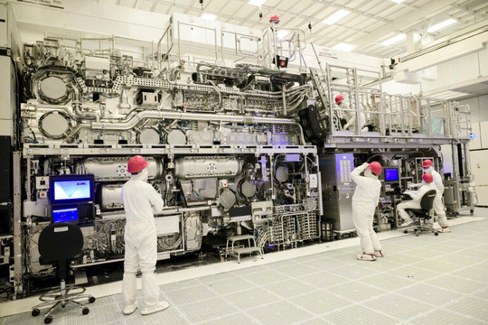 Trung Quốc tự phát triển máy quang khắc EUV: Thành công ban đầu