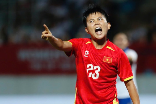 Bích Thùy và bàn thắng bị từ chối oan uổng tại chung kết SEA Games