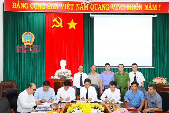 TAND khu vực 7 – Lâm Đồng ký kết quy chế phối hợp với 6 xã