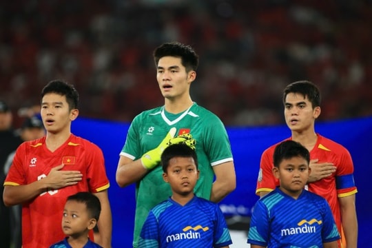 U22 Việt Nam vô địch SEA Games 33: Thủ môn Trần Trung Kiên gây sốt hậu trường