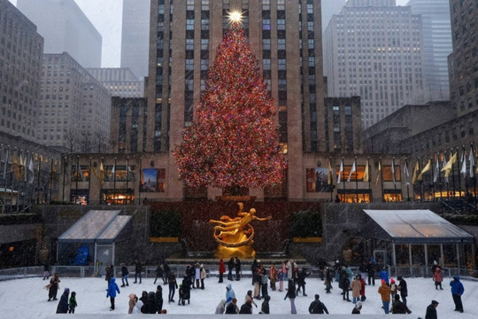 New York: Tuyết đầu mùa phủ trắng thành phố như tranh vẽ