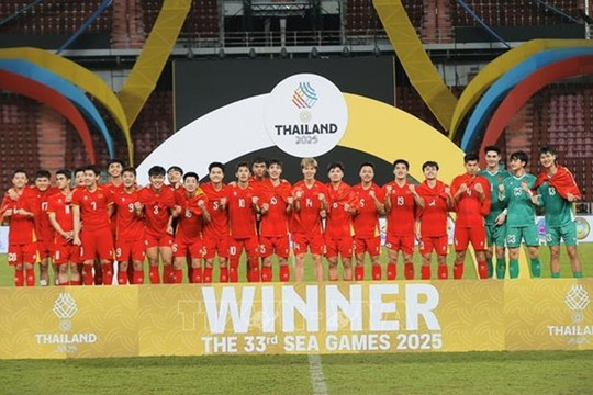 U22 Việt Nam ngược dòng hạ Thái Lan, giành HCV SEA Games 33