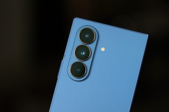 Galaxy Z Fold8 rò rỉ hai nâng cấp quan trọng về camera