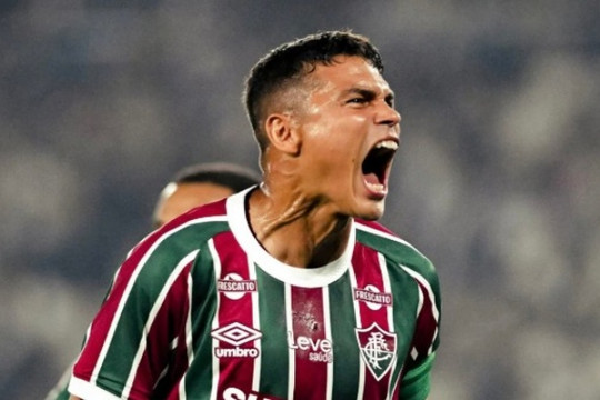 Chuyển nhượng 19/12: Thiago Silva muốn về Chelsea, Roma săn Zirkzee