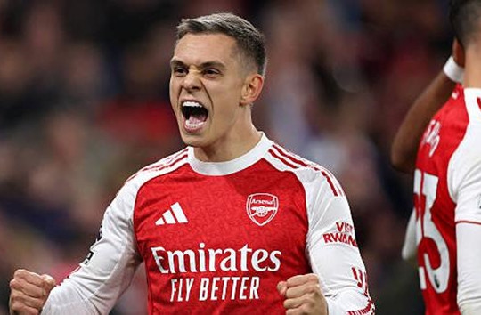 Leandro Trossard: Giải pháp cho hàng công Arsenal trước Everton