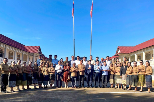Lâm Đồng quan tâm, hỗ trợ giáo dục và đào tạo nguồn nhân lực cho các tỉnh Lào