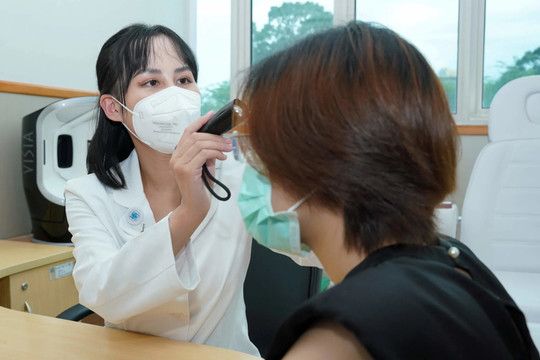Xác định thâm niên khi cấp lại chứng chỉ hành nghề da liễu