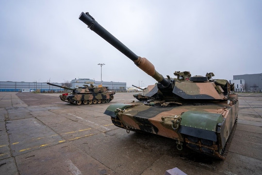 Australia hoàn tất chuyển giao 49 xe tăng M1A1 Abrams cho Ukraine