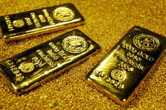 Giá vàng ngày 20/12: Neo đỉnh 156,4 triệu đồng, thế giới đi ngang