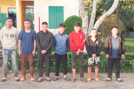 Biên phòng Lâm Đồng phát hiện, bắt giữ 13 người nhập cảnh trái phép từ Campuchia