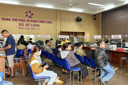 Trợ lý ảo thủ tục hành chính - đòn bẩy chuyển đổi số tại xã Di Linh