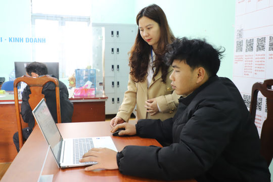 Khi người dân là trung tâm trong phục vụ hành chính ở Đắk Song