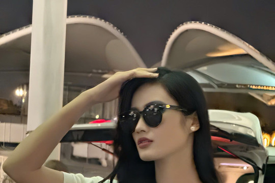 Ý Nhi gây sốt với phong cách 'trạm tỷ' và lối sống tiết kiệm tại Úc
