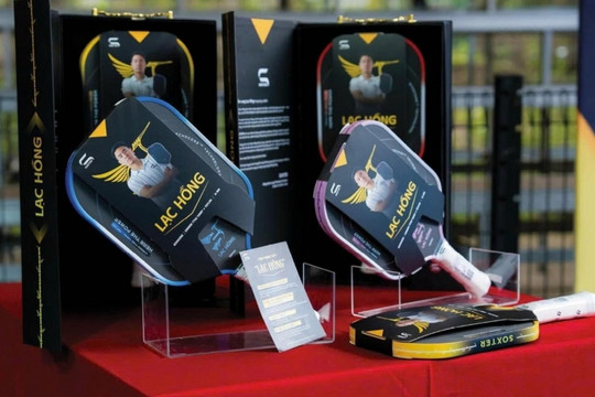 Vợt SOXTER Lạc Hồng: Vũ khí tấn công mang bản sắc Việt